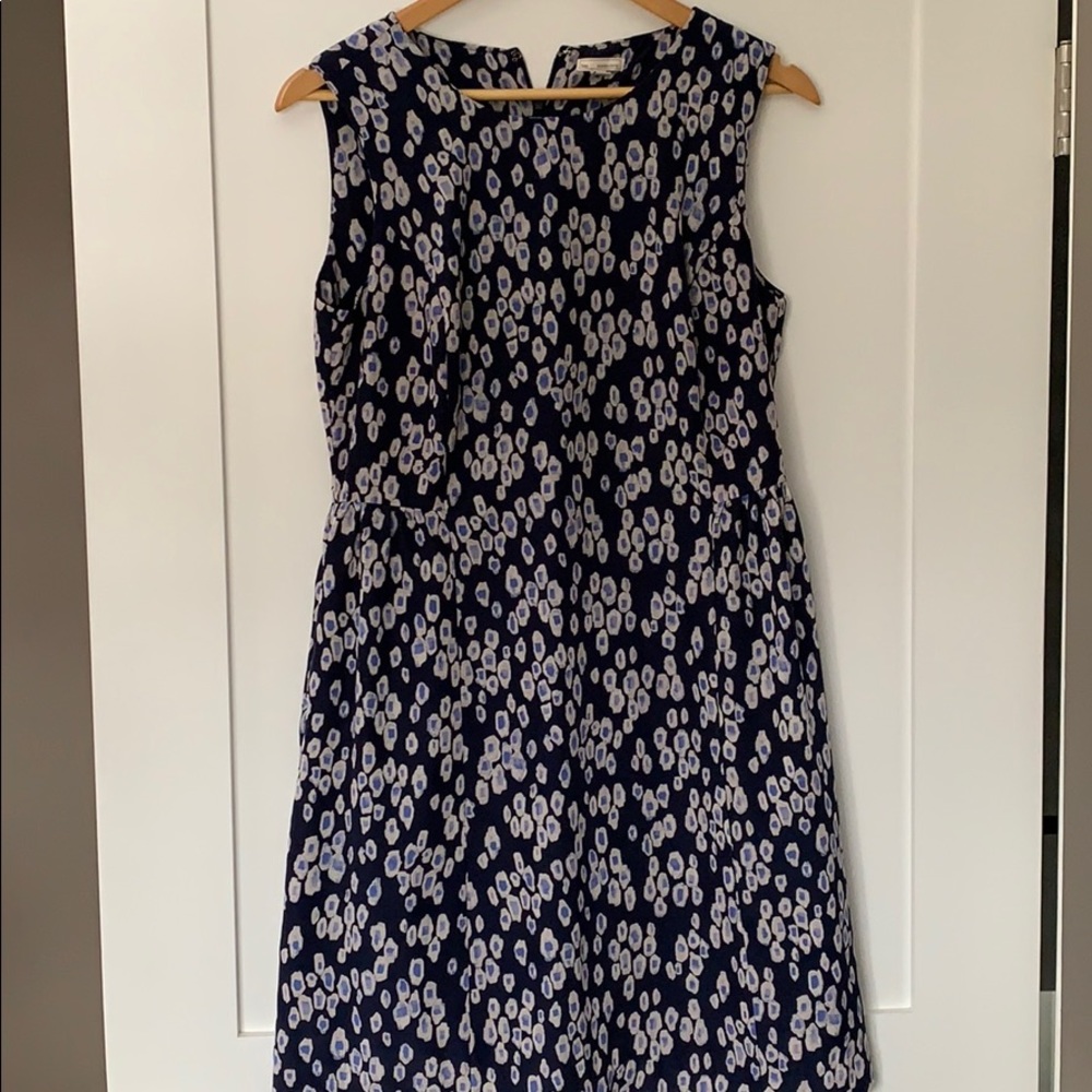 Sheath dress